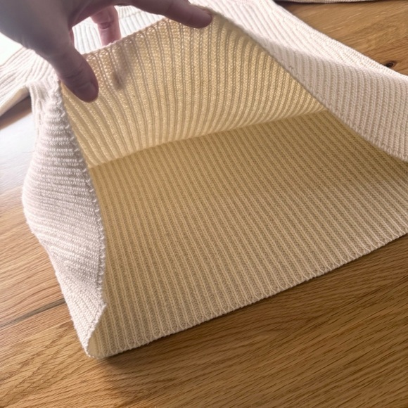 Theory Barda Fine Haven Wool Cashmere Sweater in Ivory Size P/TP - Picture 4 of 10